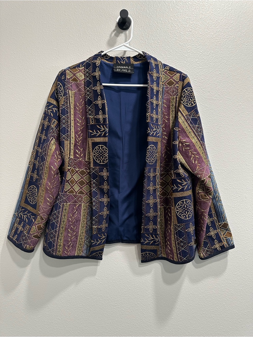 Originals by Mrs D tapestry open front blazer, med to large,lined,artsy